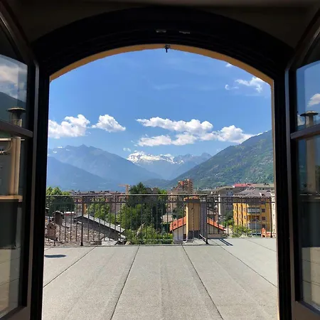 公寓 Mansarda Del Sole, Nel Cuore Di *